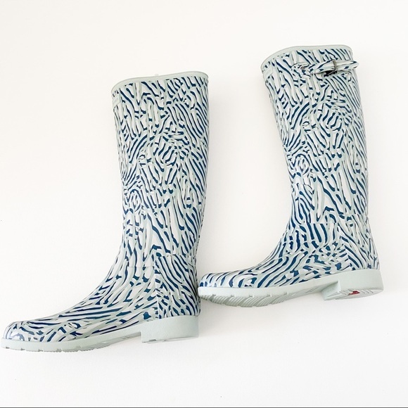 Hunter turquoise printed size 7 rain boots - Picture 4 of 11